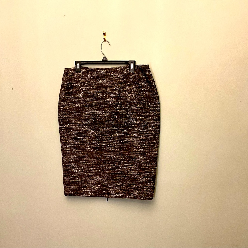 Lafayette 148 tweed women pencil skirt size12 waist 35, length 25 inches.